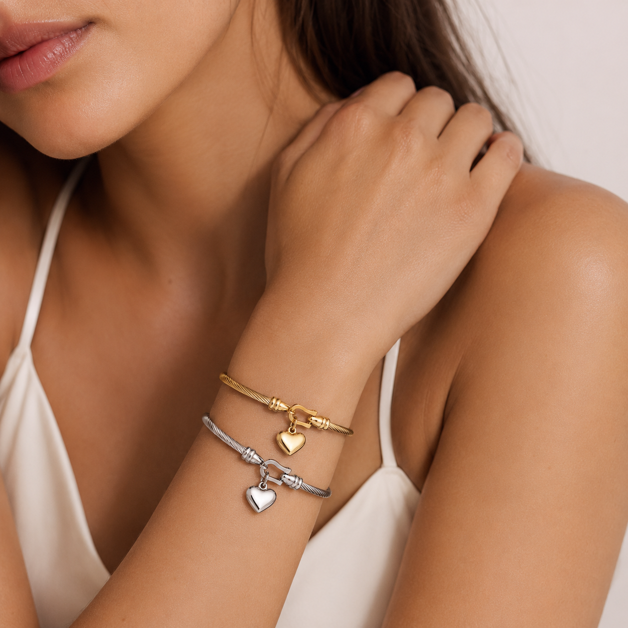 BRACELETE 3 CORAÇÕES
