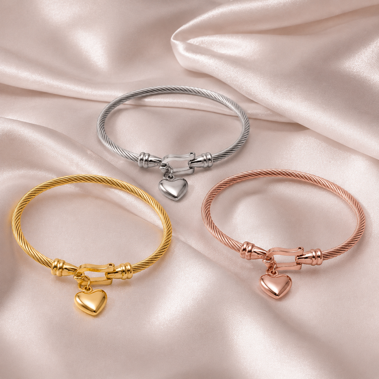 BRACELETE 3 CORAÇÕES